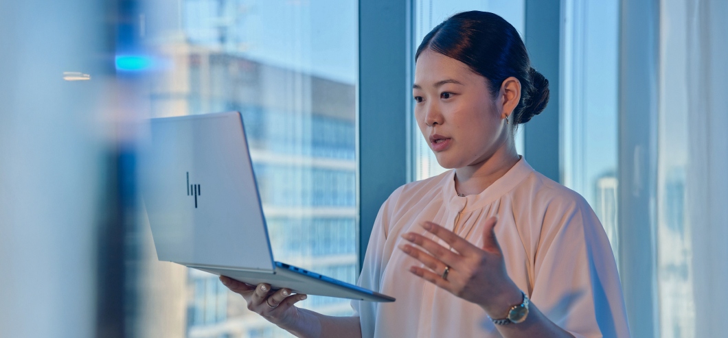 HP EliteBook 8 Series G1i Next Gen AI PC