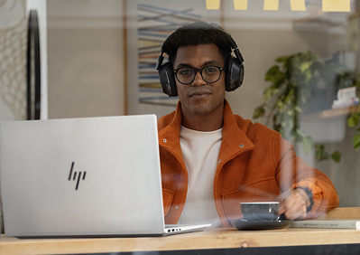 ฉลาดขึ้นทุกวัน: ประสบการณ์ PC ส่วนตัวที่ขับเคลื่อนด้วย AI